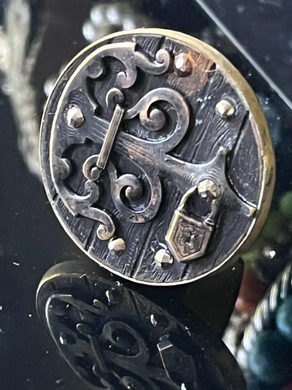 Vintage Brass Medieval Door Lock Padlock Ring Adjustable Size 8